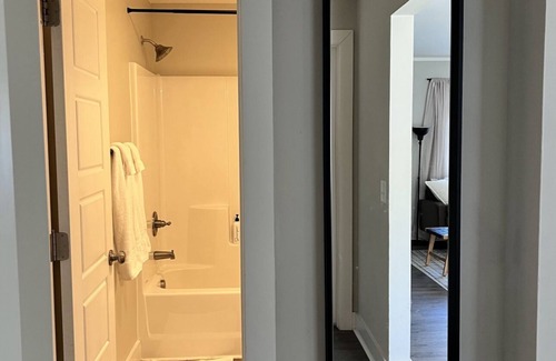 Aberdeen Apartment | In the heart of Southern Pines & Pinehurst!
