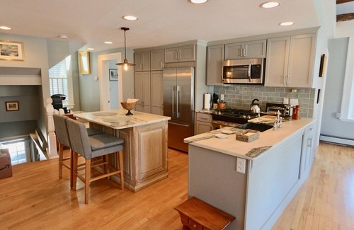 Marblehead Condo | In the heart of the historic district