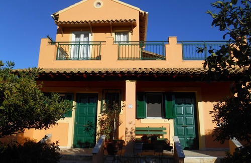 Melikia Apartment | In Villa Nikoli private apartment sleeps 5 AMA 223322