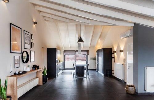 Molos Apartment | Inalia Modern House