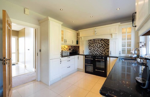 Inch House | Inch by the Sea - Sea Views
