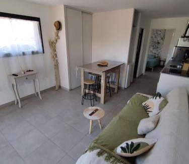 Sotta Apartment | incore di u maquis corsu