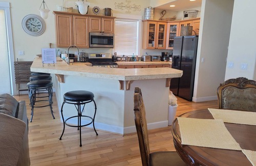 Oceanside House | Incredible Escape /w 3 Master Bedrooms, Hot Tub, Dog Friendly, Game Room, 5 Fireplaces
