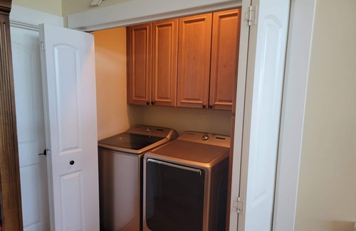Oceanside House | Incredible Escape /w 3 Master Bedrooms, Hot Tub, Dog Friendly, Game Room, 5 Fireplaces