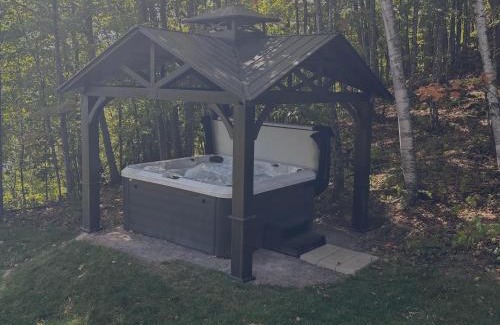 Cheneville Ski Chalet | Incredible view Pool table - Horizon sur le lac
