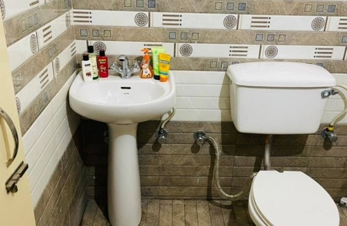 Mohali Apartment | Independent/Private Bedroom - Chandigarh