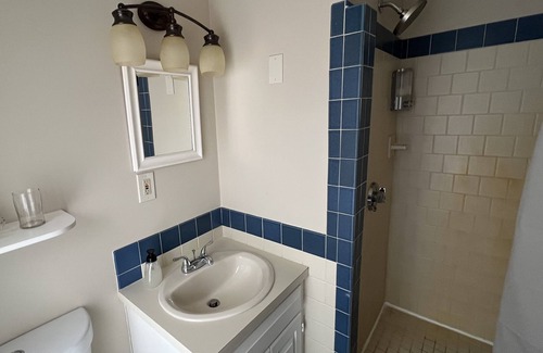 Strafford Hotel | Independence Inn