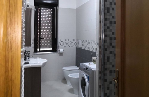 Telese Apartment | Independent apartment in the central area.