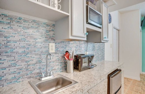 Kissimmee House | Independent Cozy Suite with Private Entrance
