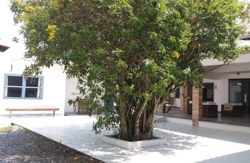 Pero House | Independent House 100 meters from Praia do Peró for large groups with wifi