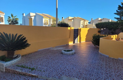 Cartagena Ski Chalet | Independent villa 50 meters from the beach and coves