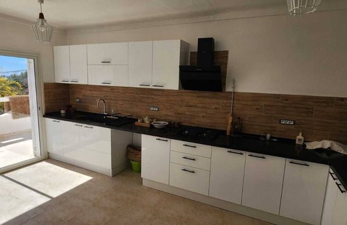 Mrezga Apartment | Independent villa floor, next to the sea! ideal for families
