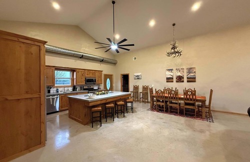 Indiahoma Cabin | Indiahoma 3 BR Hunters' Paradise