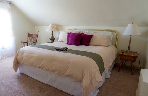 Antonito Bed & Breakfast | Indiana Jones Bed & Breakfast