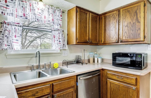 Acton House | Indianapolis Home w/Fire Pit & On-Site Fishing!