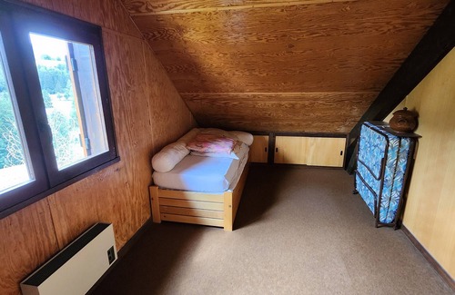 La Morte Ski Chalet | Individual rents large wooden cabin (80m2) with 4 bedrooms and large living room
