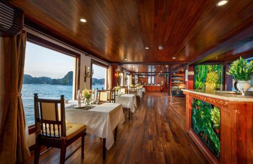 Bai Chay Boat Rental | Indochina Sails Ha Long Bay