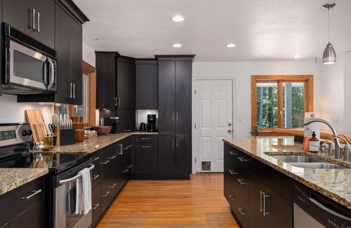 Powells Point House | Indoor Hot Tub, Barrel Sauna, Pool, Natural Light!