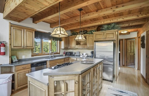Hancock House | Indoor Pool,Largest Game Lodge,Sleeps 39
