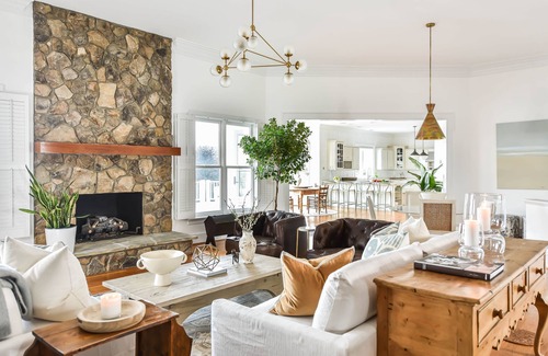 Leesburg House | Indulge in Elegance: 7 BR Manor in Historic Waterford