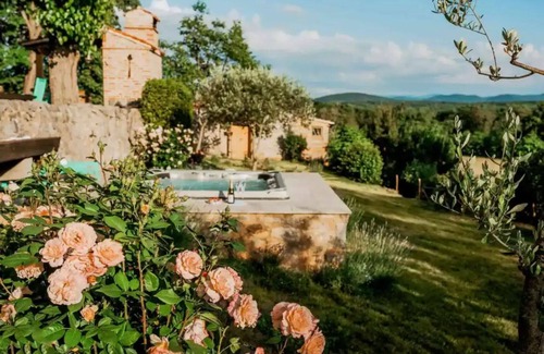 Sezana House | Indulge in Timeless Luxury with Self-Catered Elegance at Château Asa
