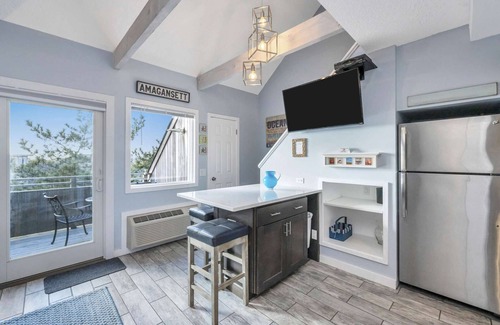 Napeague Apartment | Industrial Inspired Interior 1BR+Loft & Deck view