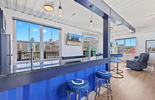 Babe Denny House | Indy Stadium Villa 711 T