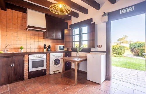 Lloreda Apartment | Infinite autumn in the Asturian coast with family