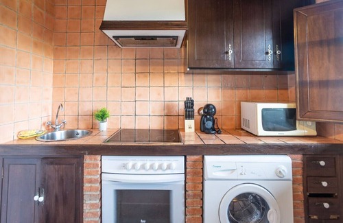 Lloreda Apartment | Infinite autumn in the Asturian coast with family