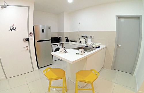 Kampung Sembulan Baru Apartment | Infinity pool PANDAHOME at KK city center (Opposite Imago Mall)