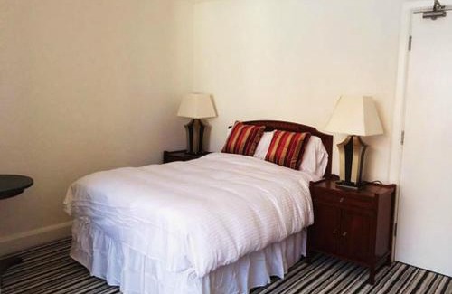 Kirk Sandall Hotel | INGRAM ARMS HOTEL, HATFIELD