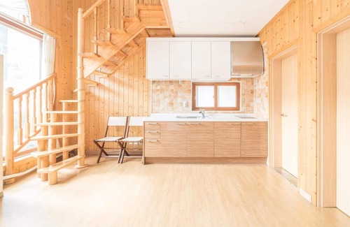 Inje House | Inje Leenchung Pension