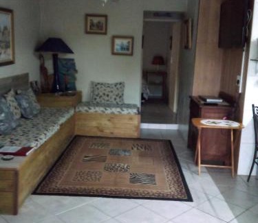 Mtwalume Apartment | Inkommers Selfcatering