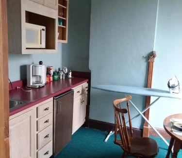 Oregon District Bed & Breakfast | Inn Port D'Vino