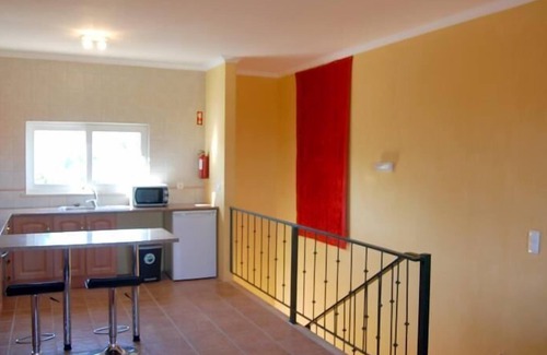 Albardeira House | Inn Seventies Cheap & Chic