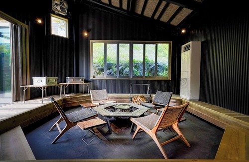 Yugawara RV Rental | Inner Fire Pit Suite Dinner and breakfast includ/Ashigarashimo District Kanagawa