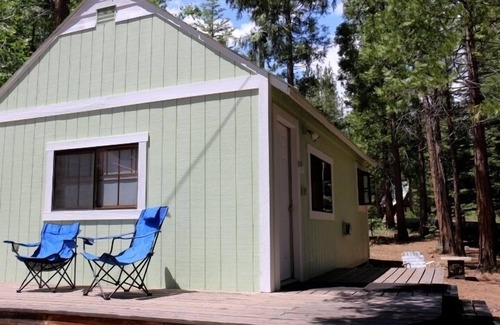 Foresta Cabin | INSIDE YOSEMITE! Ten minutes from Yosemite Valley. SUMMER/FALL openings!