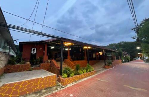 Teluk Nipah Ski Chalet | INTAN CHALEt