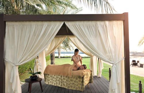 Abu Dhabi Resort | InterContinental Abu Dhabi by IHG