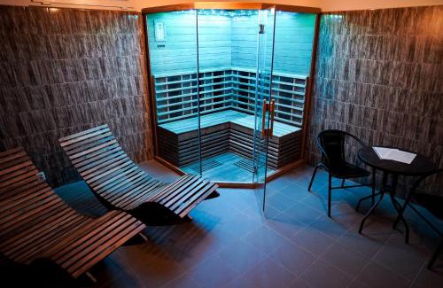Pisek Hotel | Interhotel America