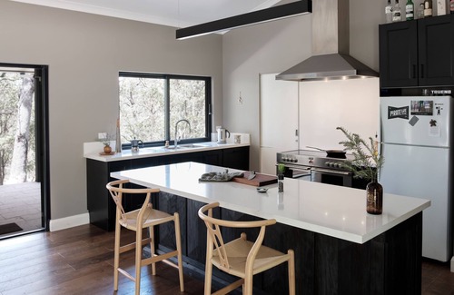 Mountain Lagoon House | Intimate Hideaway - Tootie Creek House @ Koala Gully