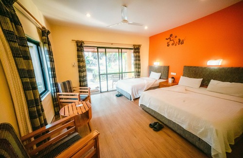 Bharatpur Hotel | Into The Wild Eco Resort