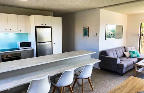 Nelson Bay Apartment | INTREPID 10 - Beachfront, breathtaking views, WIFI, LINEN