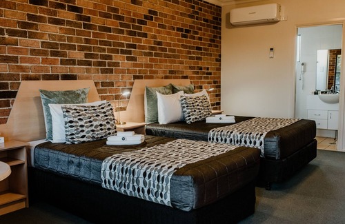 Inverell Hotel | Inverell Terrace Motor Lodge
