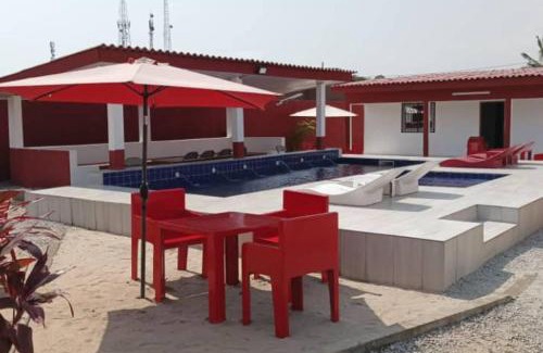 Assinie Apartment | Inviting 6-Bed with Swimming Pool in Assinie