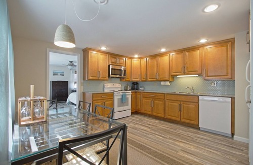 Hummelstown Apartment | Inviting comfort with natural light all day brings the beach feel inland!