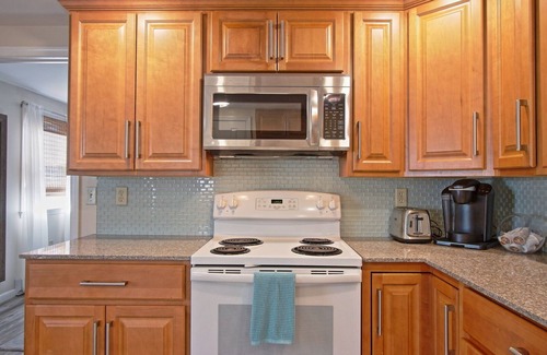 Hummelstown Apartment | Inviting comfort with natural light all day brings the beach feel inland!