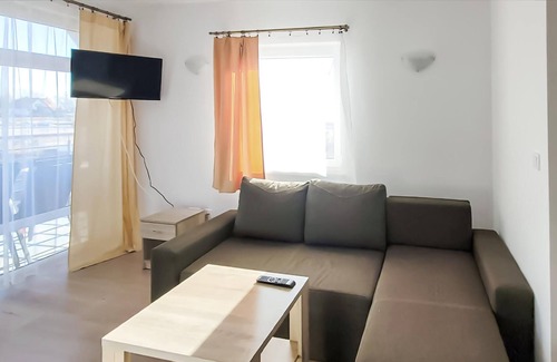 Krynica Morska Apartment | Inviting vacation apartment in Krynica Morska.