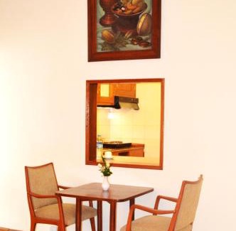 Mayangone Hotel | Inya Lake Hotel Yangon