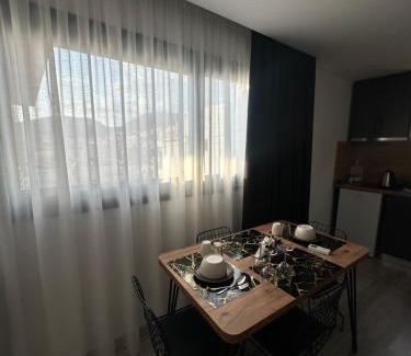 Sarande Hotel | IO's Apartments